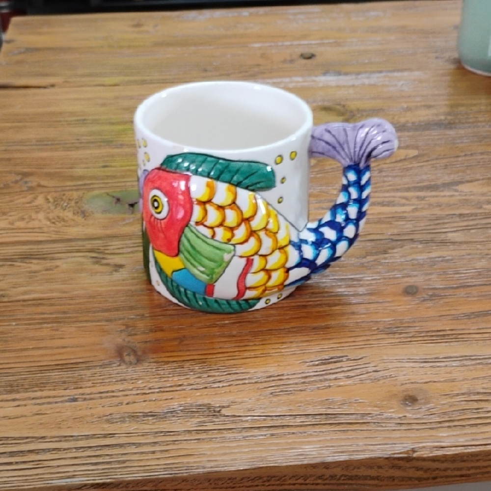Vintage Pescada Collection Hand Painted Fish Mug 1995  12oz